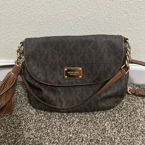MK shoulder/crossbody bag!